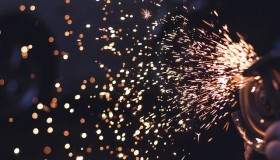 搬瓦工与V2Ray WebSocket的全面指南